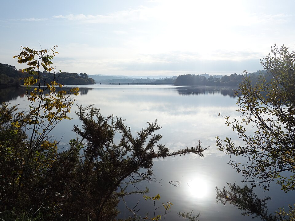 Embalse_de_Cecebre_(A_Coruña,_Galicia,_España)_02